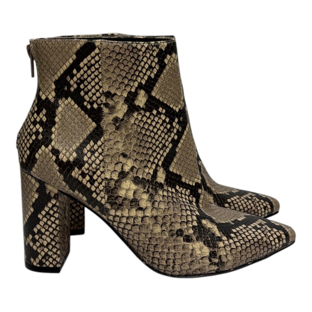 Chelsea & Violet Megan Snakeskin Print Leather Ankle Boot Size 7.5M 3.5" Heel